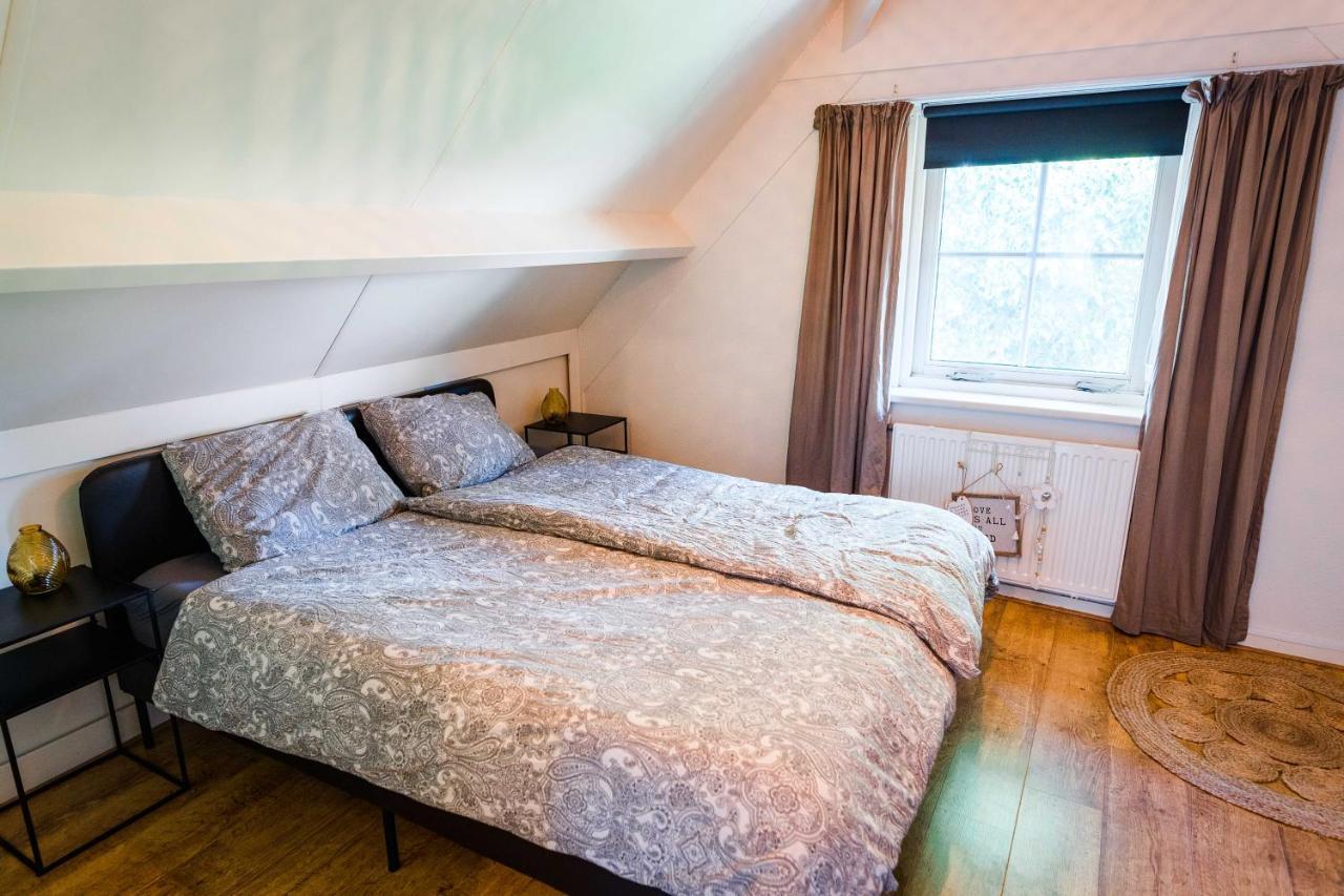 Luxe Vakantiehuis In Het Bos Met Jacuzzi En Sauna Lunteren Exterior photo